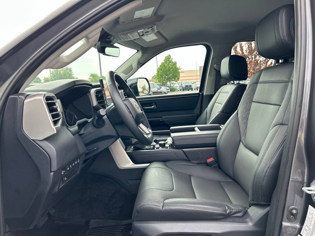 Used 2023 Toyota Tundra Limited AWD/4WD image 11