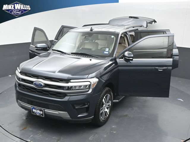 Certified 2023 Ford Expedition XLT RWD image 26