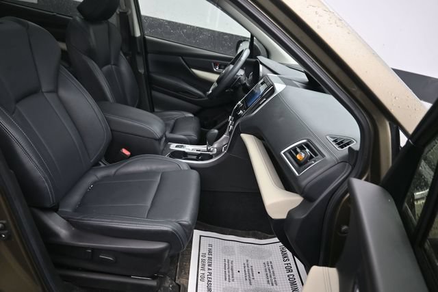 Used 2022 Subaru Ascent Limited w/ Technology Package AWD/4WD image 11