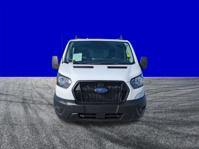 Certified 2024 Ford Transit 150 Low Roof RWD image 9
