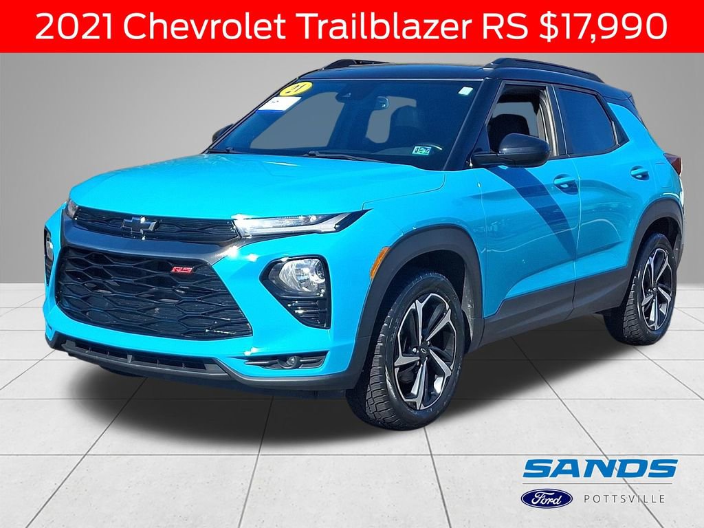 Used 2021 Chevrolet TrailBlazer RS w/ Sun and Liftgate Package image 1