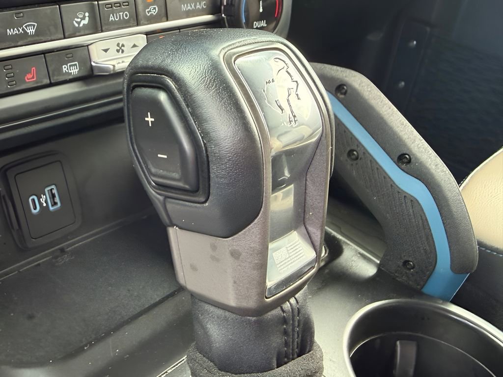 Certified 2022 Ford Bronco Wildtrak AWD/4WD image 37