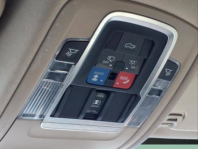 Used 2019 RAM 1500 Laramie image 29