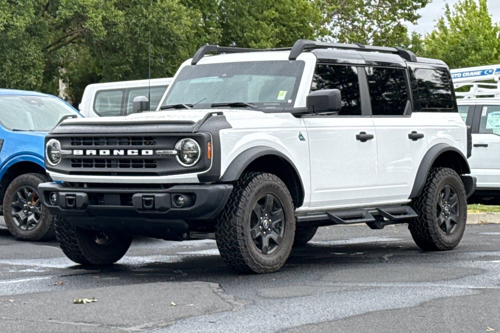 Certified 2024 Ford Bronco Black Diamond AWD/4WD image 8