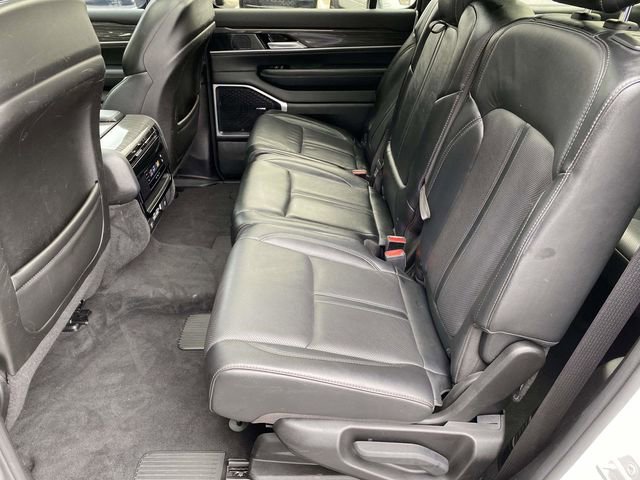 Used 2022 Jeep Wagoneer Series II w/ Premium Group I image 16