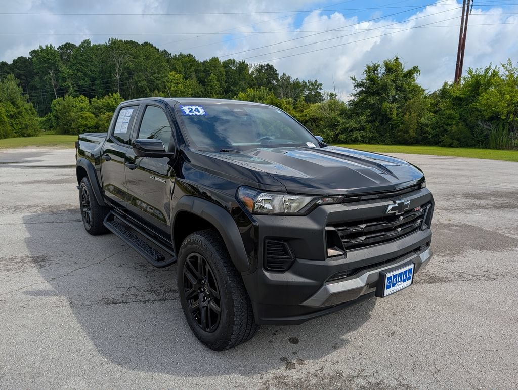 Used 2024 Chevrolet Colorado Trail Boss w/ Technology Package