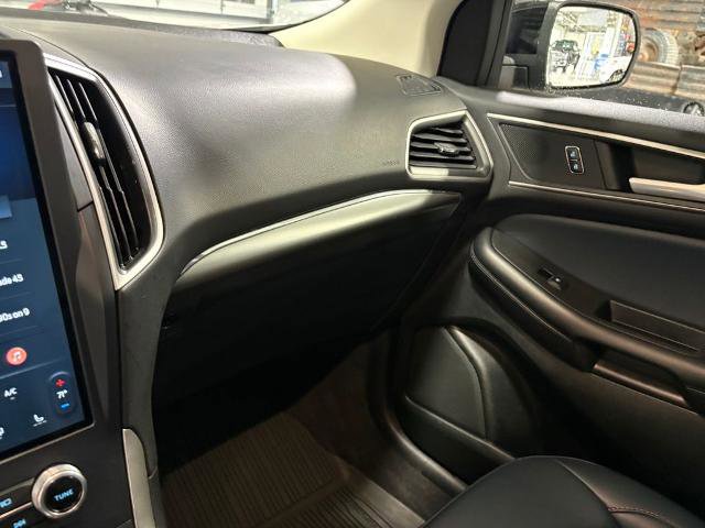 Certified 2023 Ford Edge SEL w/ Sport Appearance Package AWD/4WD image 19