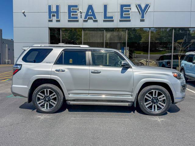 Used 2023 Toyota 4Runner Limited AWD/4WD image 7