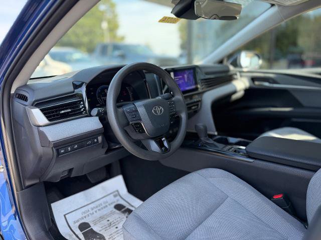 Used 2025 Toyota Camry LE FWD image 6