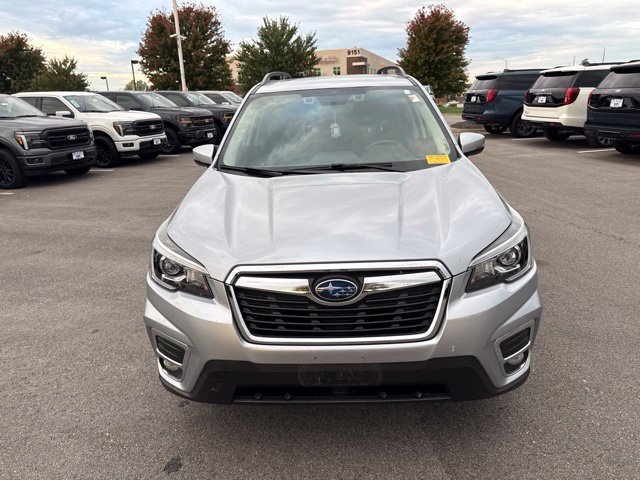 Used 2019 Subaru Forester Limited AWD/4WD image 2