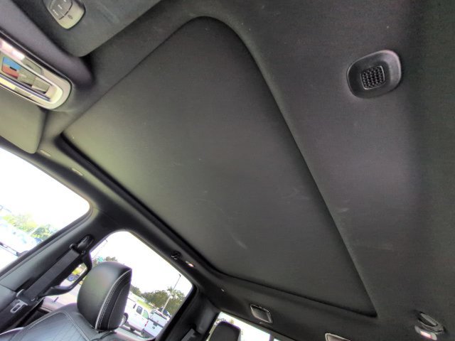 Used 2025 RAM 1500 Limited AWD/4WD image 21