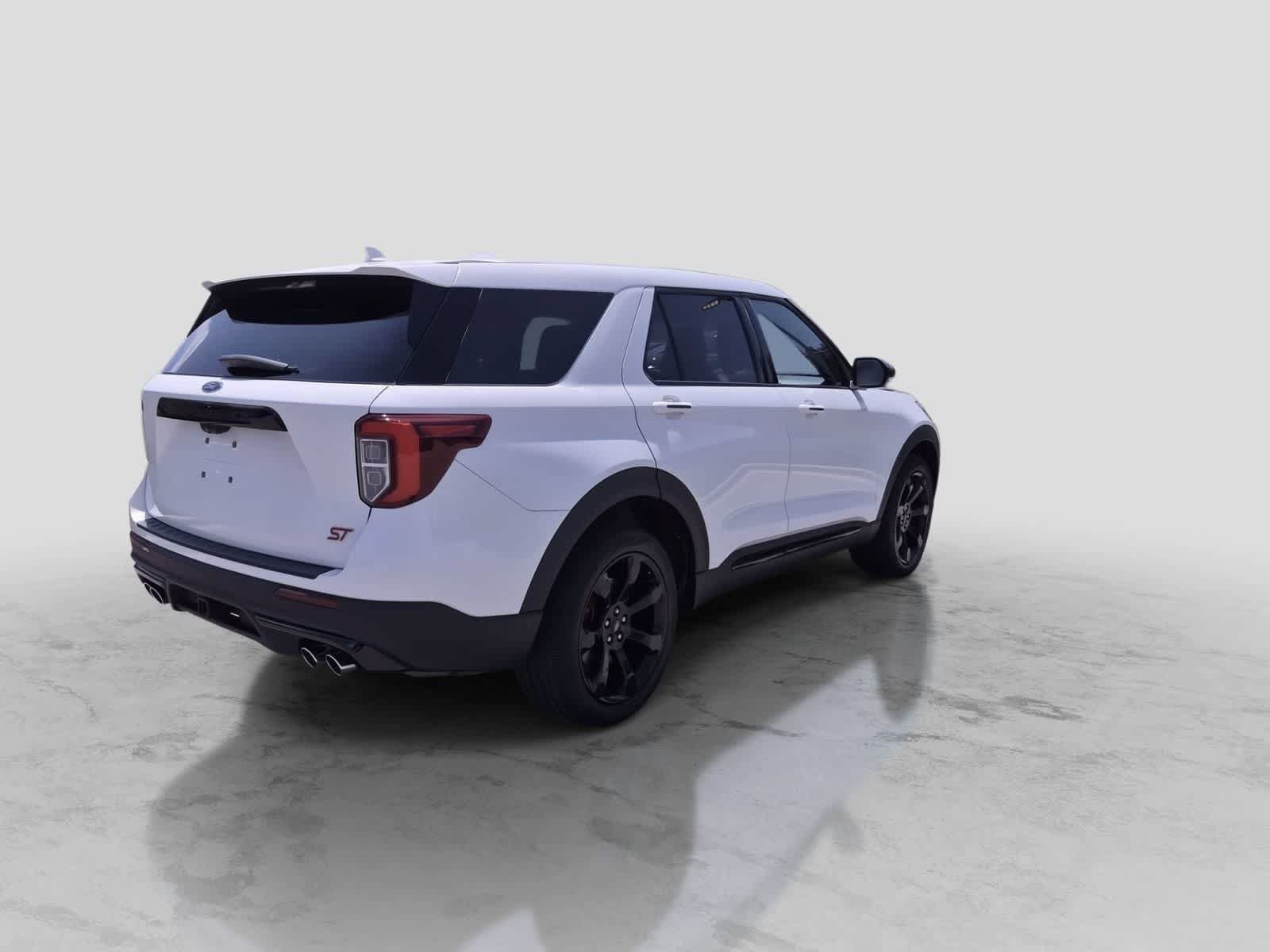 Certified 2022 Ford Explorer ST w/ Equipment Group 401A AWD/4WD image 8