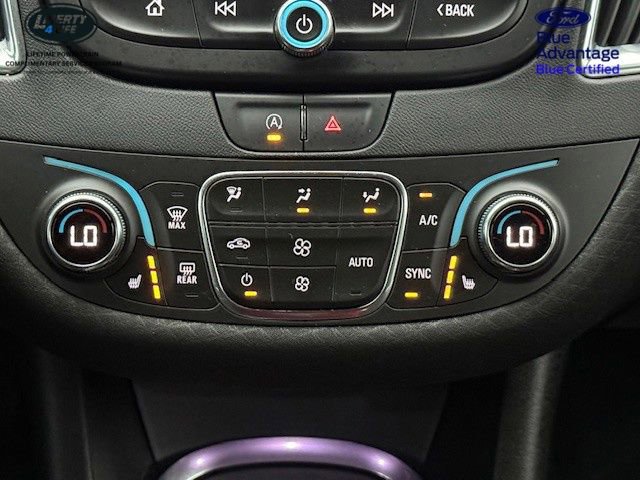 Used 2021 Chevrolet Malibu LT image 22