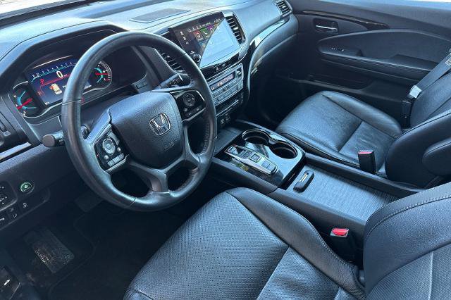 Used 2022 Honda Pilot Elite image 3