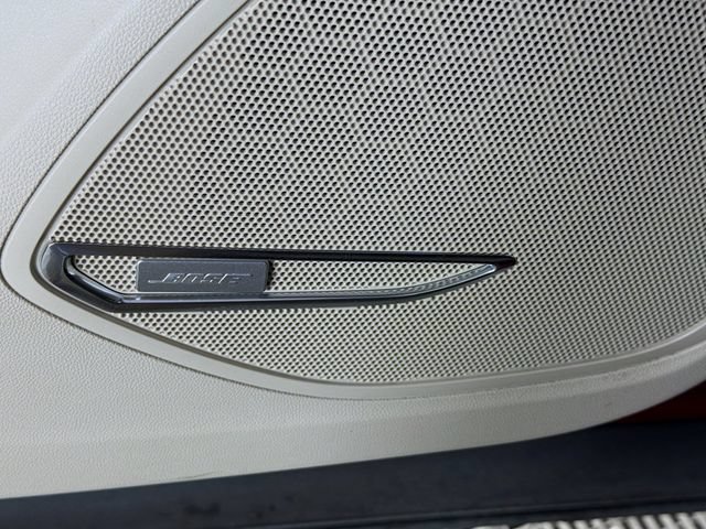 Used 2022 Buick Envision Essence w/ Technology Package I FWD image 23