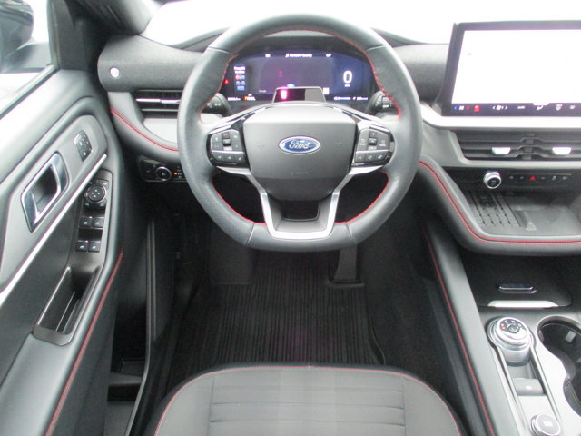 Certified 2025 Ford Explorer ST-Line w/ Premium Package AWD/4WD image 7