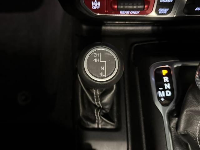 Used 2022 Jeep Wrangler Unlimited Rubicon w/ LED Lighting Group AWD/4WD image 29