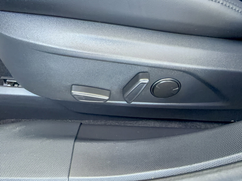 Certified 2022 Ford Mustang Mach-E Select w/ Comfort/Technology Package RWD image 33