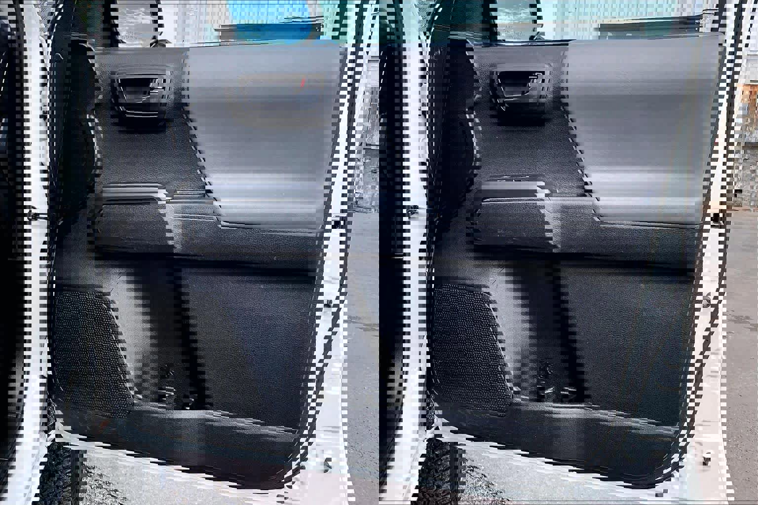 Used 2021 Toyota Tacoma SR w/ SR Convenience Package RWD image 26