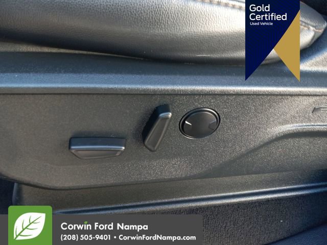 Certified 2025 Ford F350 Lariat w/ Black Appearance Package image 14