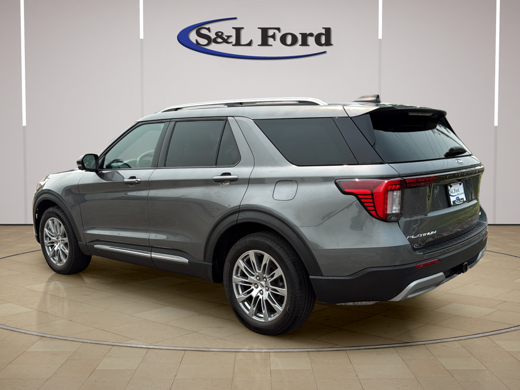 Certified 2026 Ford Explorer Platinum AWD/4WD image 5