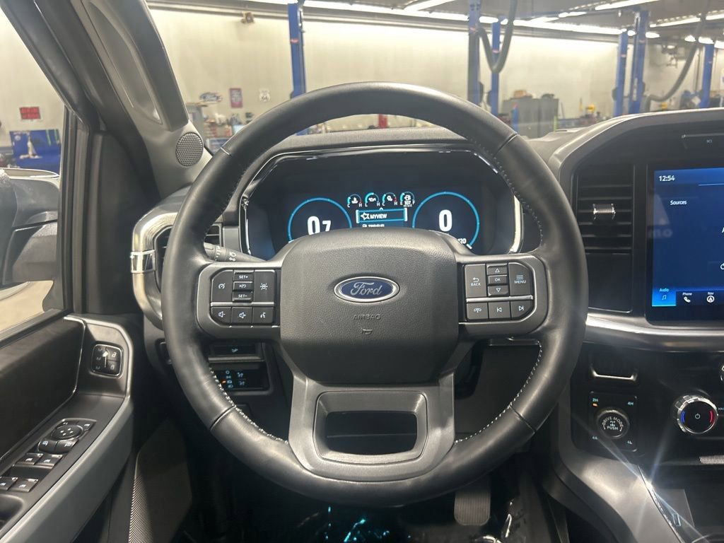 Certified 2023 Ford F150 Lariat w/ FX4 Off-Road Package AWD/4WD image 19