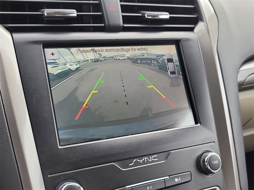 Certified 2019 Ford Fusion SE image 21