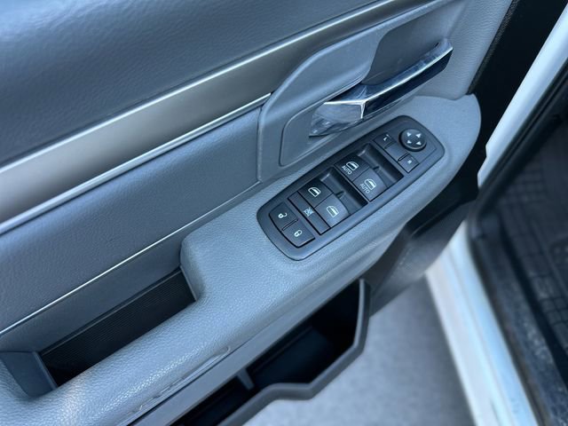 Used 2019 RAM 1500 Classic Warlock AWD/4WD image 14