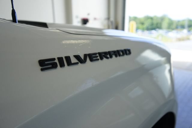 Used 2022 Chevrolet Silverado 1500 W/T w/ WT Value Package AWD/4WD image 15