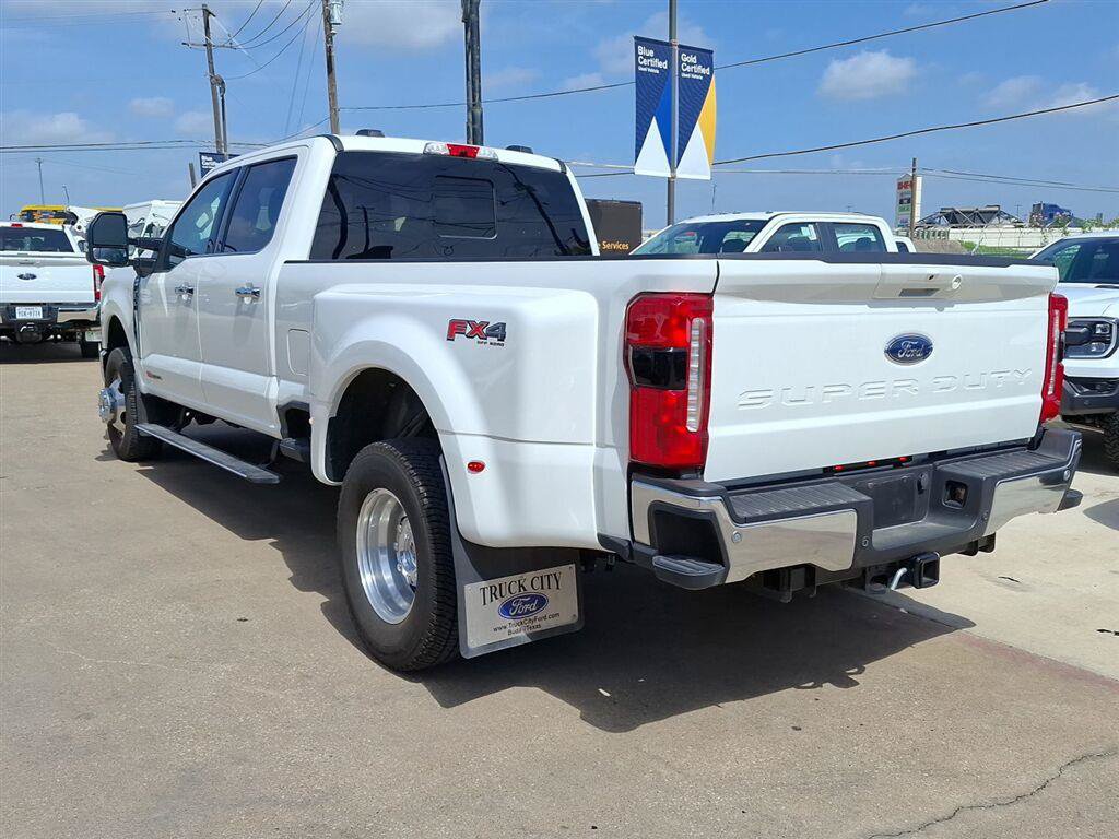 Certified 2025 Ford F350 Lariat w/ Lariat Ultimate Package AWD/4WD image 6