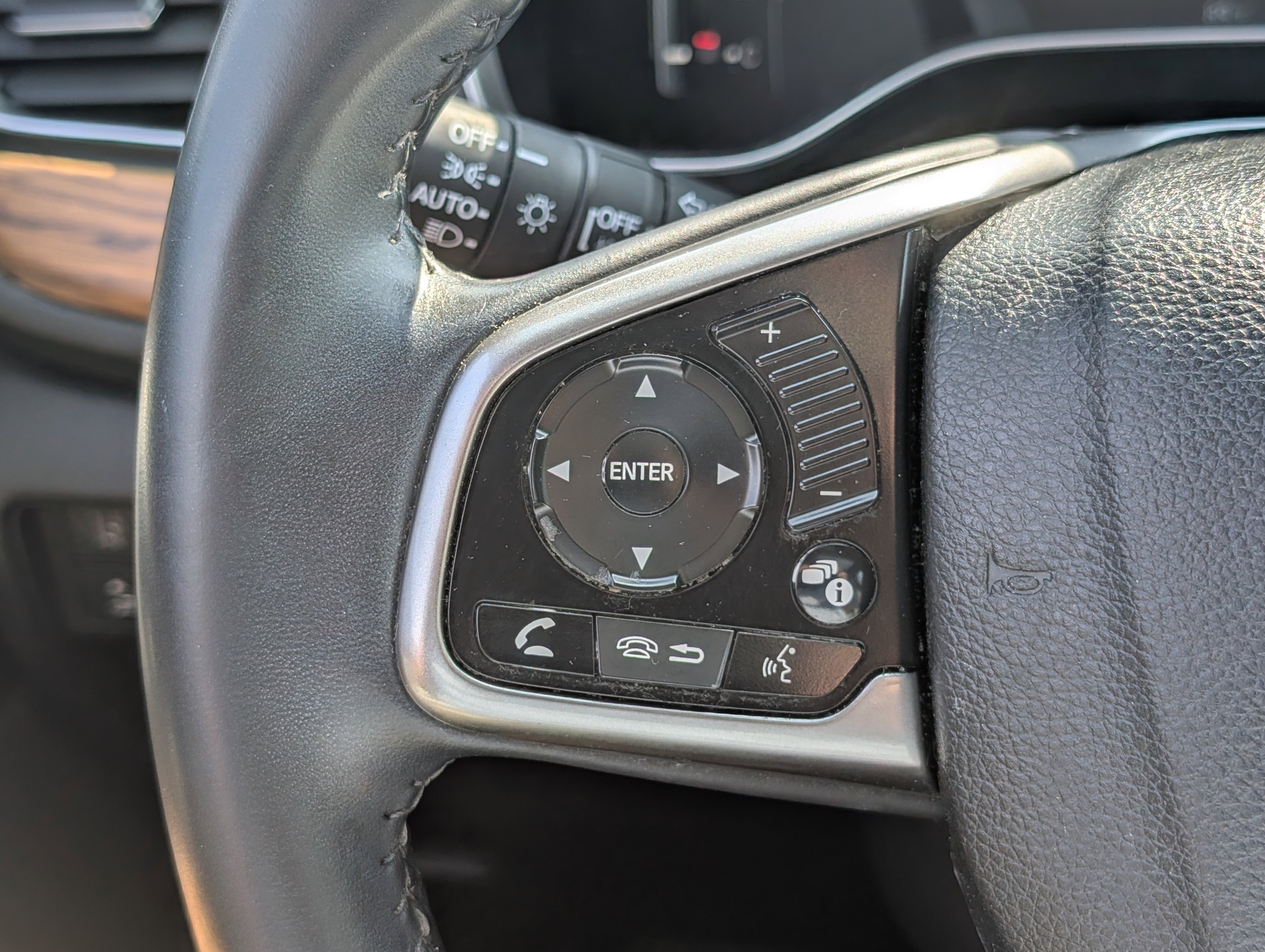 Used 2018 Honda CR-V EX-L image 25