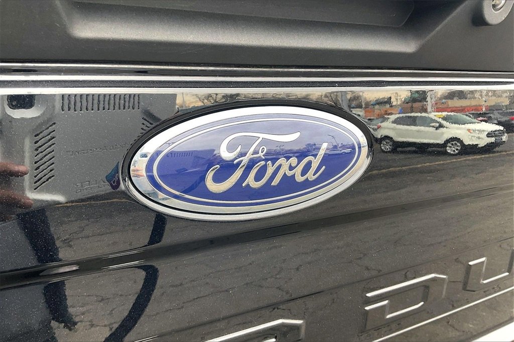 Certified 2020 Ford F350 Lariat w/ Lariat Ultimate Package image 7