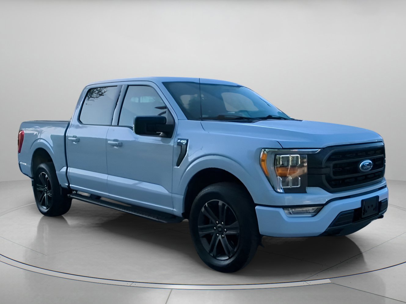 Certified 2022 Ford F150 XLT w/ Equipment Group 302A High image 32