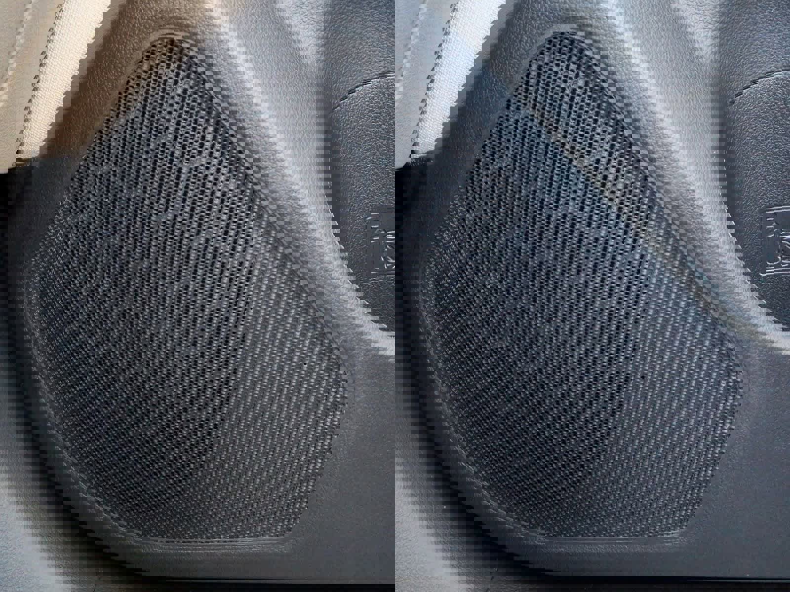 Used 2019 Subaru Outback 2.5i Premium image 30