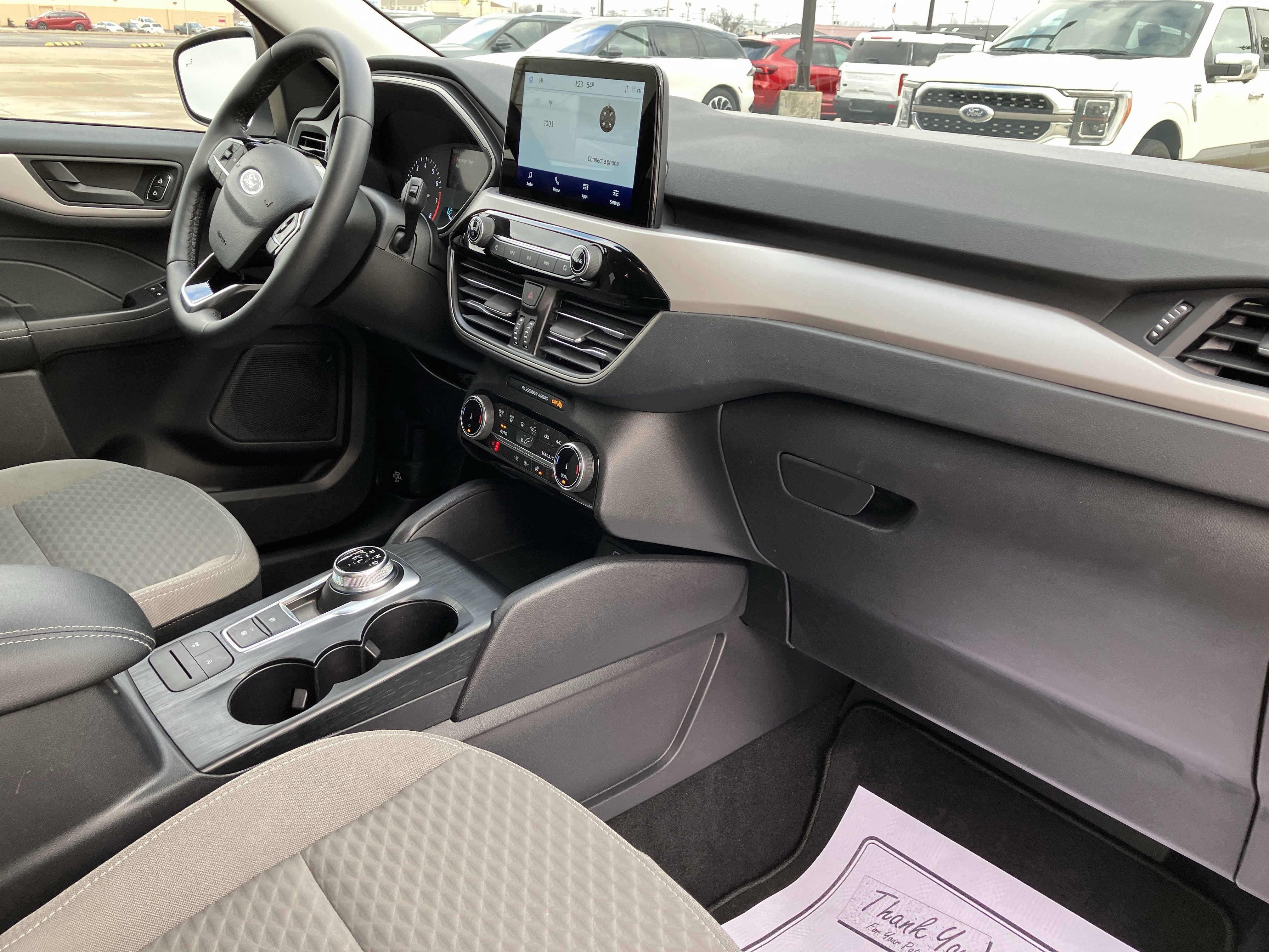 Certified 2022 Ford Escape SE w/ SE Sport Appearance Package image 18