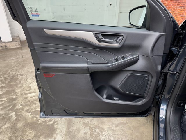 Certified 2022 Ford Escape SE w/ Convenience Package image 11