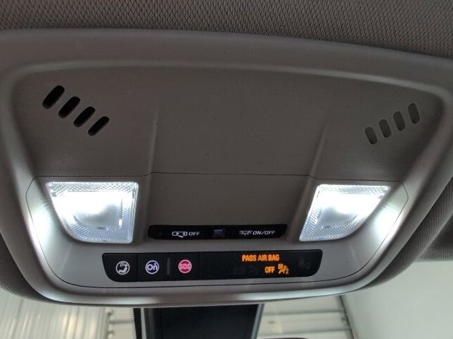 Used 2022 Chevrolet Malibu LT FWD image 26