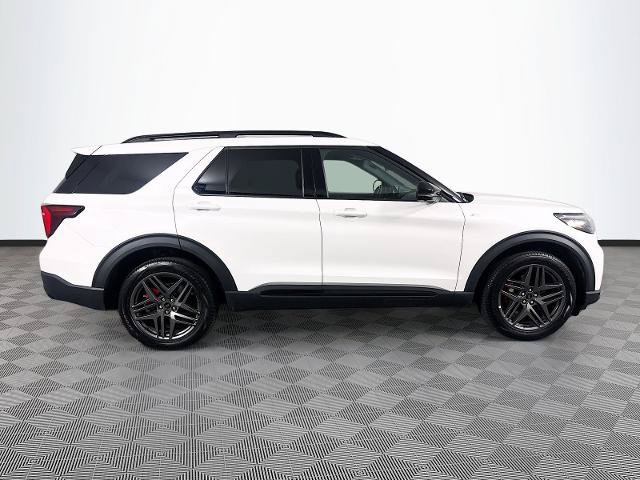 Certified 2025 Ford Explorer ST-Line w/ ST-Line Street Pack AWD/4WD image 8
