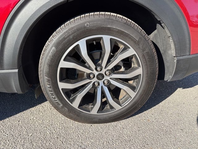 Certified 2025 Ford Explorer ST-Line w/ Premium Package image 14