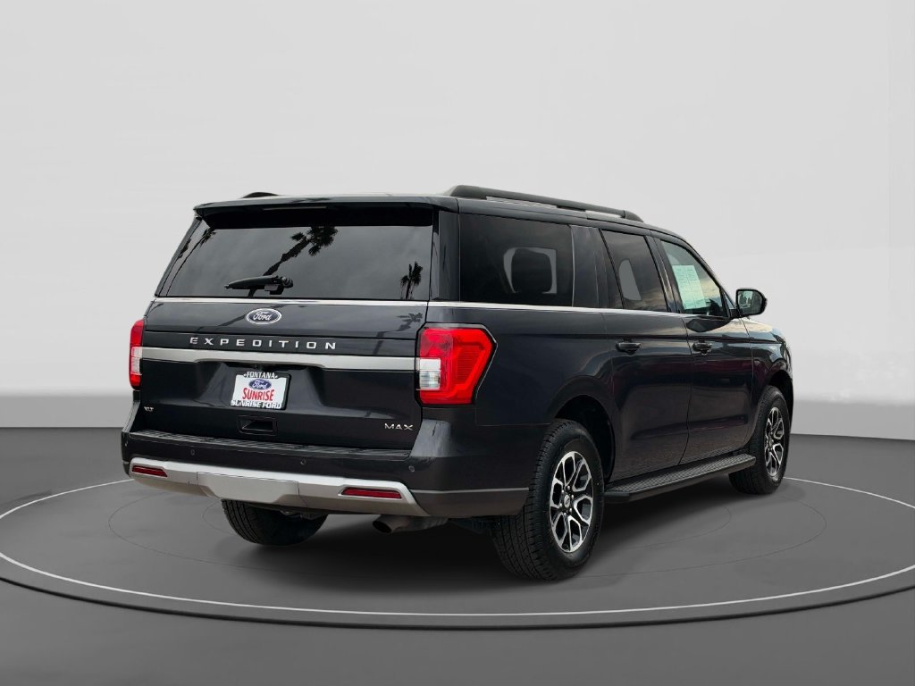 Certified 2024 Ford Expedition Max XLT RWD image 5