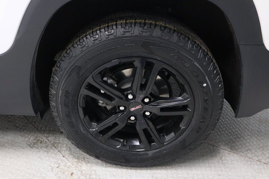 Used 2022 GMC Terrain AT4 w/ Infotainment Package II image 19