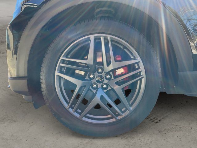 Certified 2025 Ford Explorer ST AWD/4WD image 9