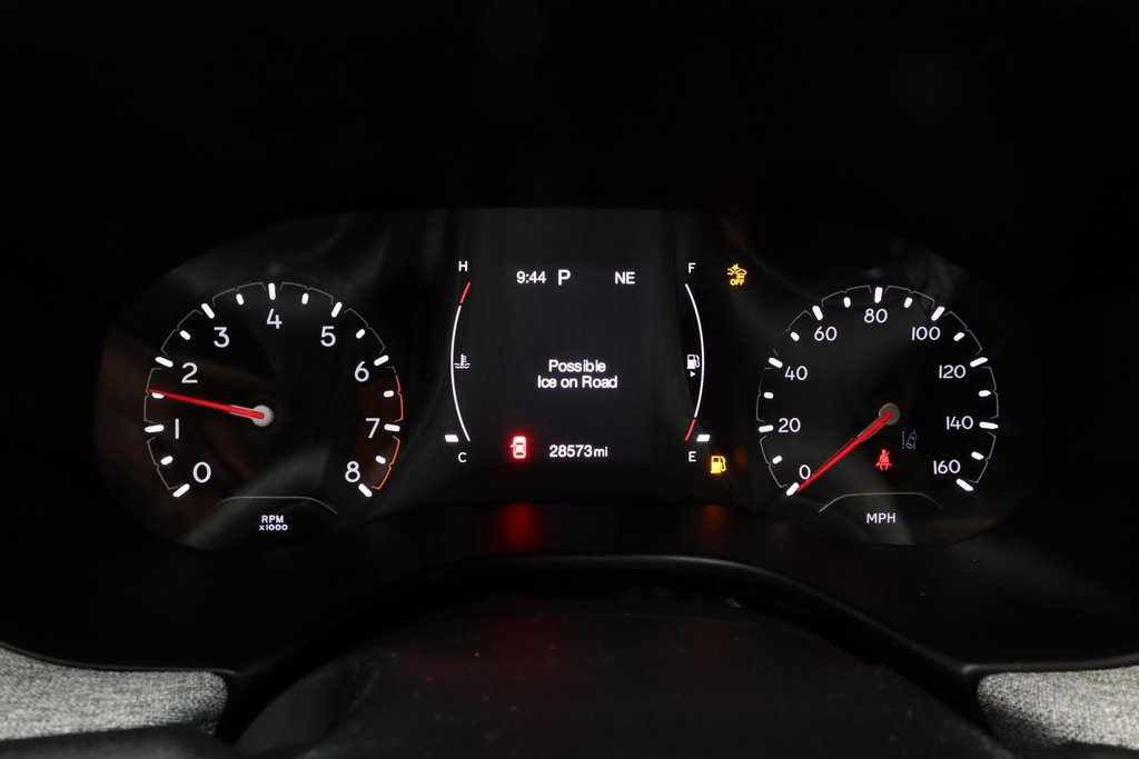 Used 2022 Jeep Compass Latitude w/ Sun and Sound Group image 27