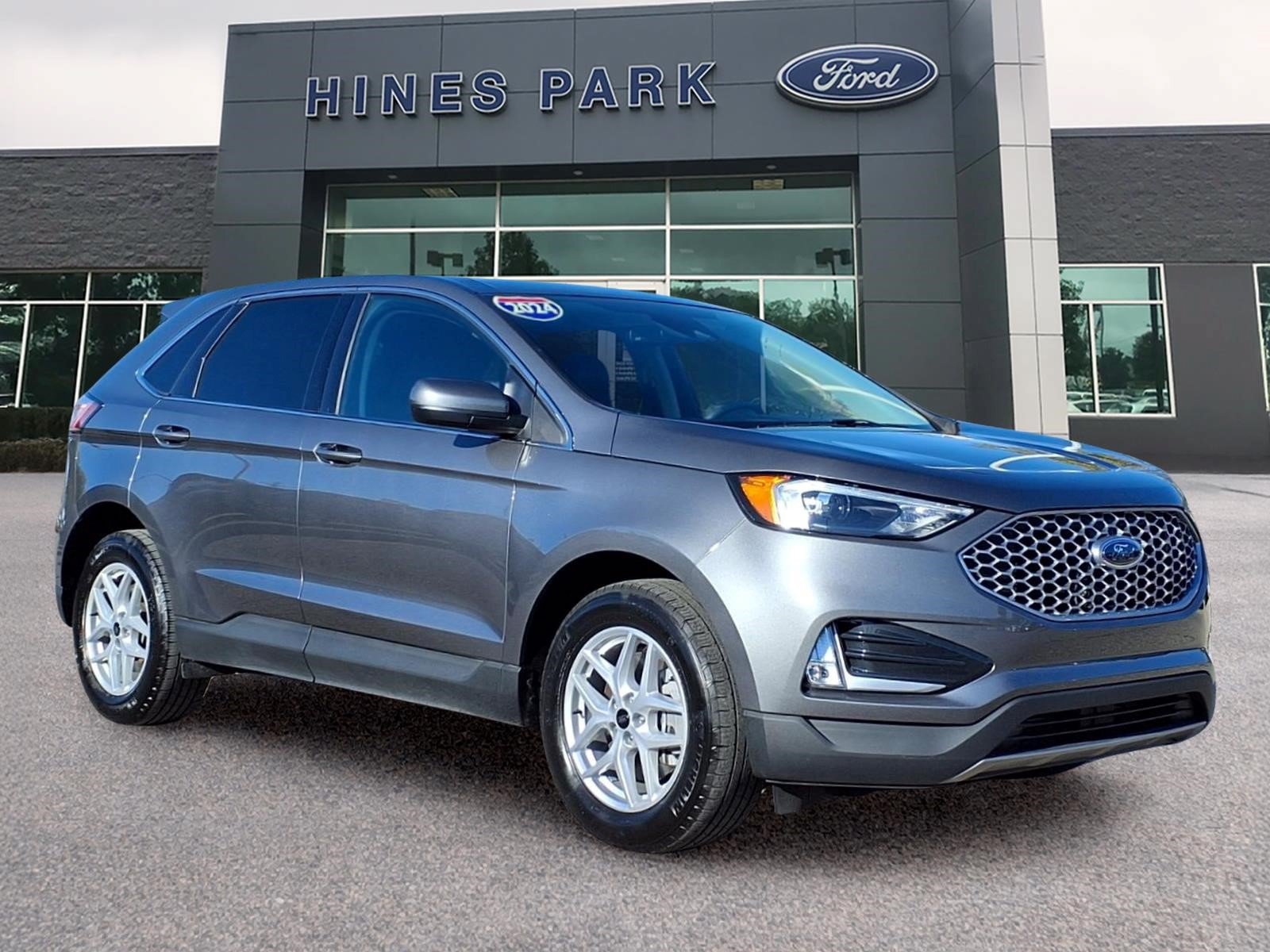 Certified 2024 Ford Edge SEL w/ Convenience Package AWD/4WD image 1