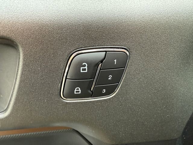 Certified 2025 Ford Bronco Sport Outer Banks w/ Outer Banks Tech Package+ AWD/4WD image 30