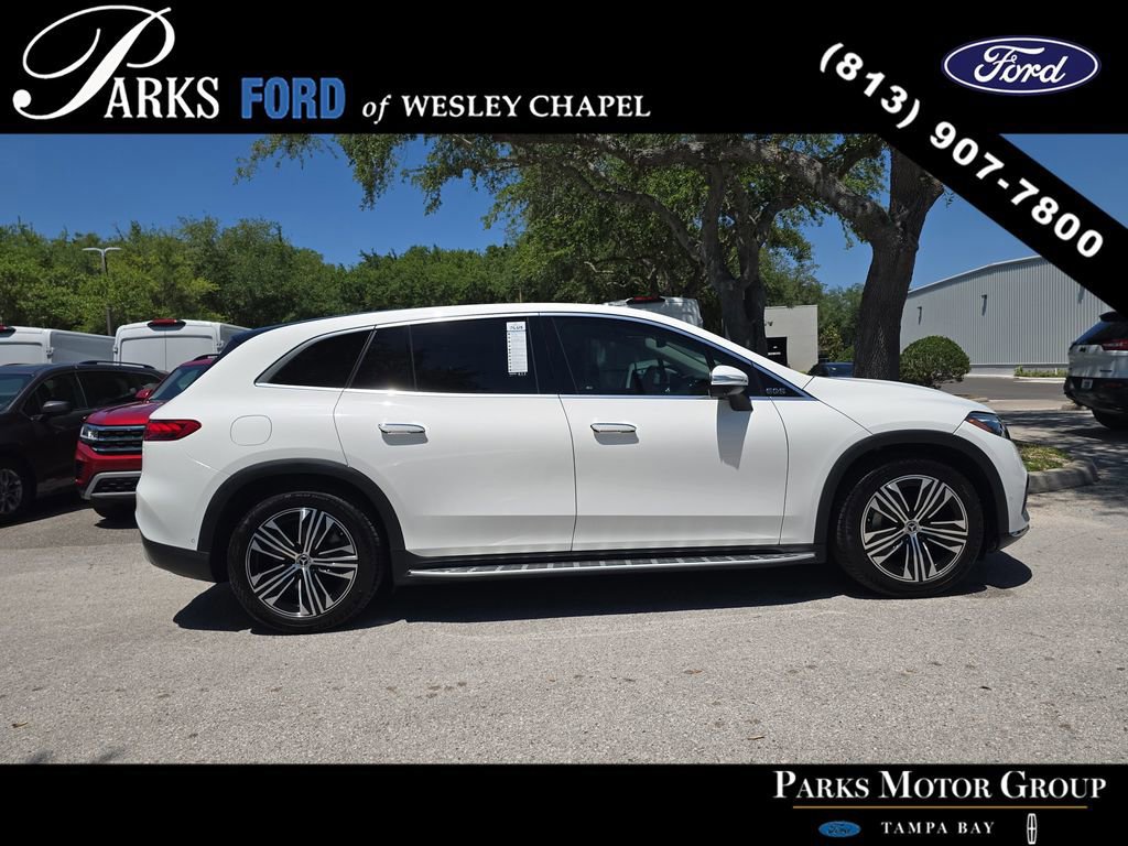 Used 2023 Mercedes-Benz EQS 450+ SUV image 2