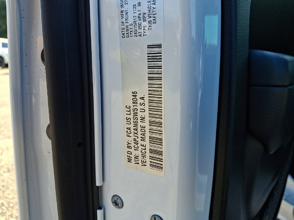 Used 2025 Jeep Wrangler Sport AWD/4WD image 25