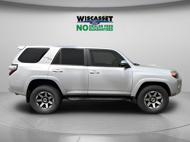 Used 2018 Toyota 4Runner TRD Off-Road Premium AWD/4WD image 30