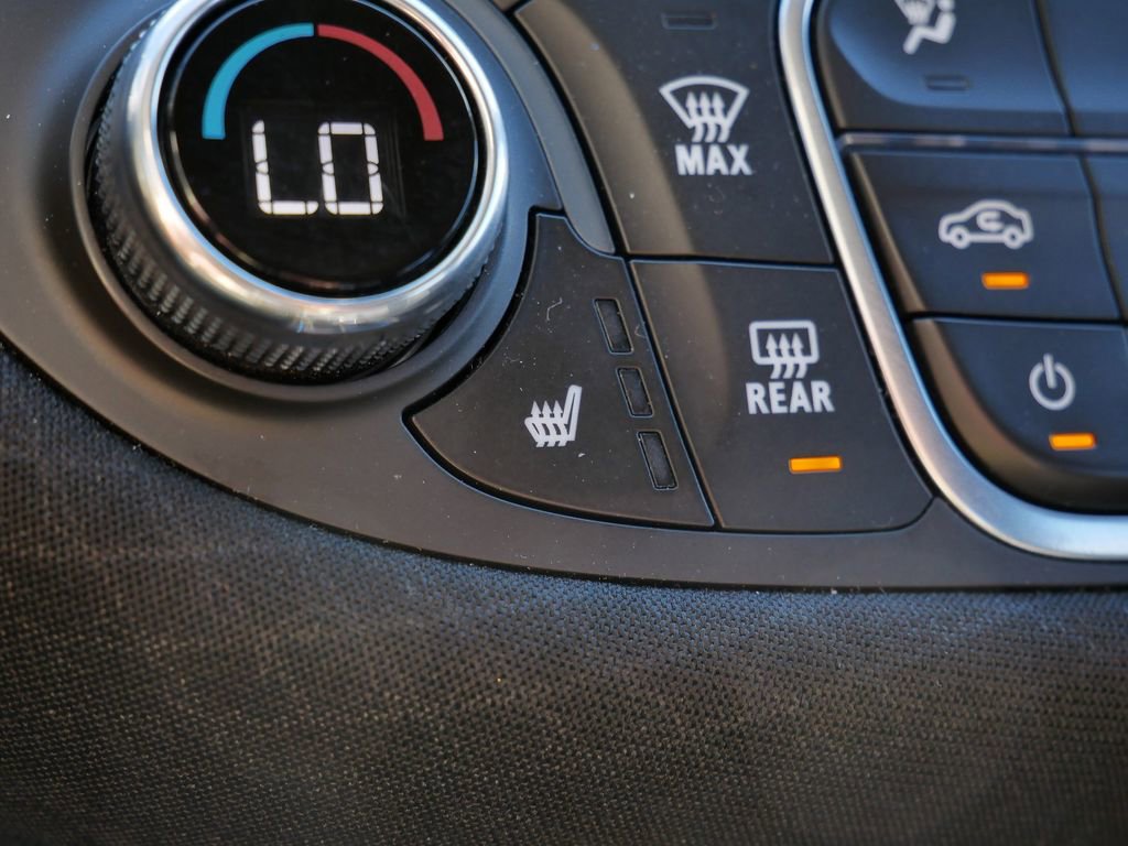 Used 2024 Chevrolet Malibu LT FWD image 27