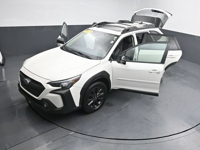 Used 2025 Subaru Outback Onyx Edition XT AWD/4WD image 35